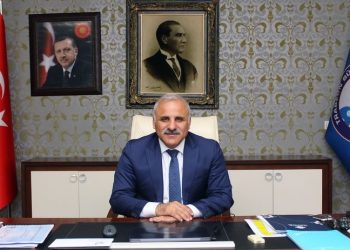 AKP'li Trabzon Büyükşehir Belediyesi 1 yıllık bütçeyi 3 ayda bitirdi, ek bütçe talebi kabul edildi