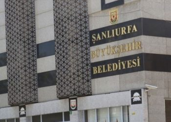 AKP'li belediye 'Hırsız var' diyen komisyon başkanlarını görevden aldı