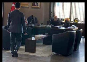 AKP’li başkanın yeğeni silahla odasını bastı, imardan sorumlu başkan yardımcısı istifa etti