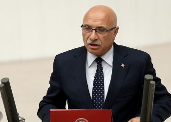 AKP’li vekil Tamer: Şikayetlerin dozu bu kadar değildi, sıkıntılar artmış durumda