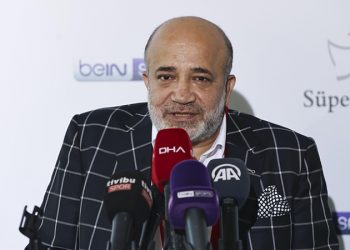 Adana Demirspor Başkanı Murat Sancak: Beşiktaşlılar kusura bakmayın; tüm Türkiye tiyatro seyretti