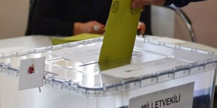 Aday olacaklara ‘istifa’ yolu