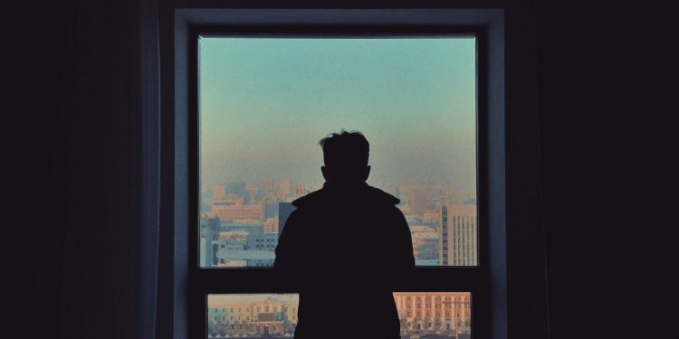 Afganistan'dan tahliye edilip İngiltere'ye getirilen mülteciler yedi aydır otellerde bekliyor