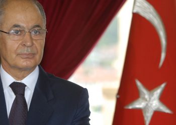 Ahmet Necdet Sezer’den Gezi tepkisi: Gözyaşlarımı katledilen hukuk sistemi için akıtıyorum