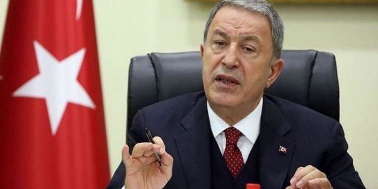 Akar: Ukrayna'da bekleyen gemilerin emniyetli bir şekilde ayrılması için temastayız