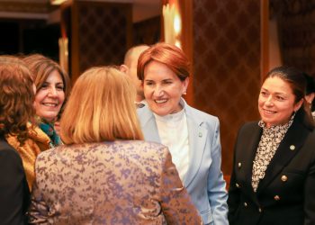 Akşener: Partili cumhurbaşkanlığı Türkiye’yi yok etme yolunda gidiyor