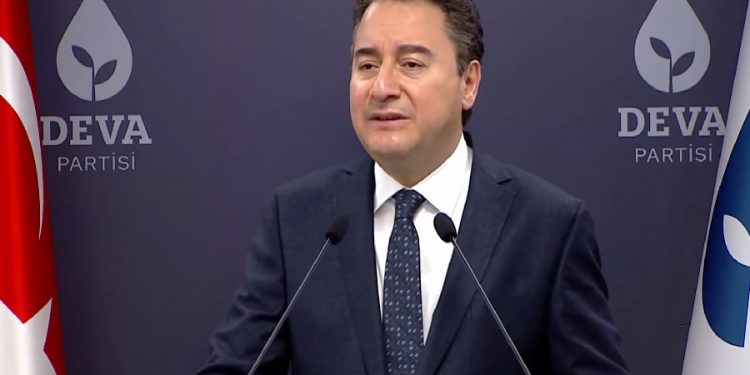 Ali Babacan: Ermeni halkının derinden hissettiği acıyı anlıyor, Osmanlı Ermenilerini anıyorum