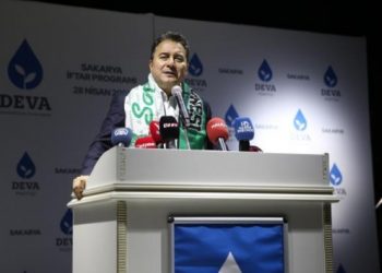 Ali Babacan, se&ccedil;im kararı hakkında konuştu: Adıyla sanıyla pusuladaki yerini alacak