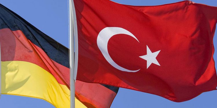 Almanya: Kavala'nın derhal serbest bırakılmasını bekliyoruz