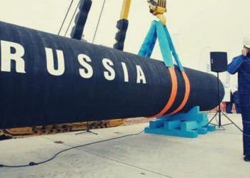 Almanya Savunma Bakanı: AB, Rus gazını yasaklamayı değerlendirmeli