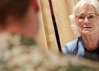 Almanya Savunma Bakanı: Ukrayna'ya ordu envanterinden sevkiyat mümkün değil