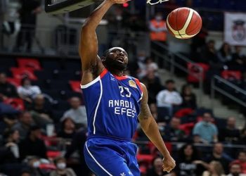 Anadolu Efes'in Avrupa Ligi play-off'unda rakibi belli oldu