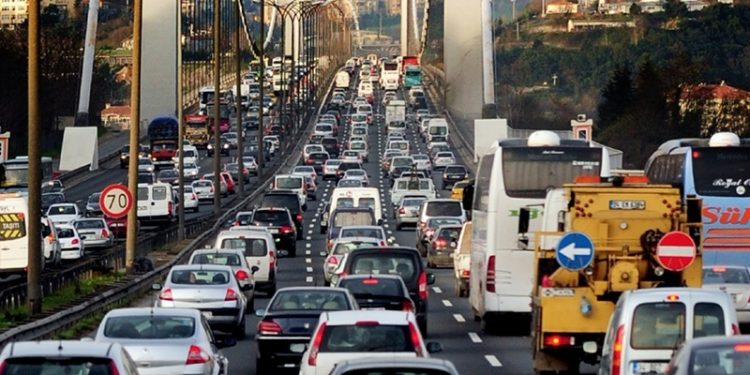 Araç sahiplerine kötü haber: Trafik sigortasına her ay otomatik zam yapılacak