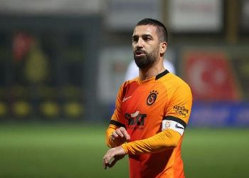 Arda Turan, futbol sonrası kariyeri için ekibini hazırladı