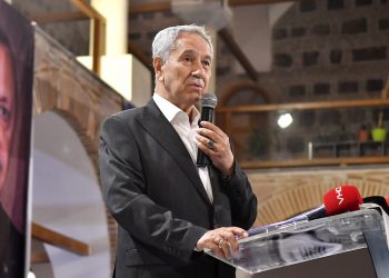 Arınç’tan Gezi davası için Erdoğan’a gönderme: Adil olmak naslardan biri