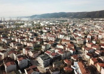 Asgari ücretli 'yarım metrekare ev' bile alamıyor