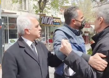 Askeri öğrencinin babası Gergerlioğlu’na derdini anlatırken sivil polislerce tartaklandı
