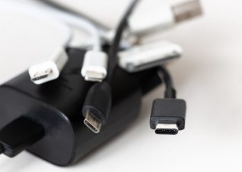 Avrupa Parlamentosu’ndan ‘tek tip şarj aletine’ onay