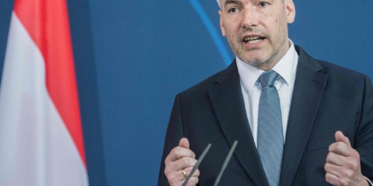 Avusturya Başkanı Nehammer, Moskova'ya gidiyor