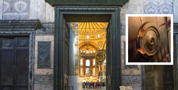 Ayasofya’nın tarihi kapısındaki tahribata, skandal savunma: Büyütecek bir şey yok!