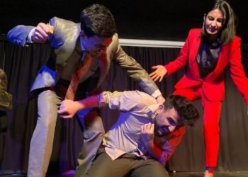 Aziz Nesin oyunu 3 kentte Kürtçe sahnelenecek