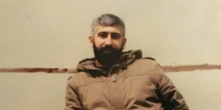 Ağabeyinin cenazesine katılması engellenen tutukluya kamerasız alanda işkence