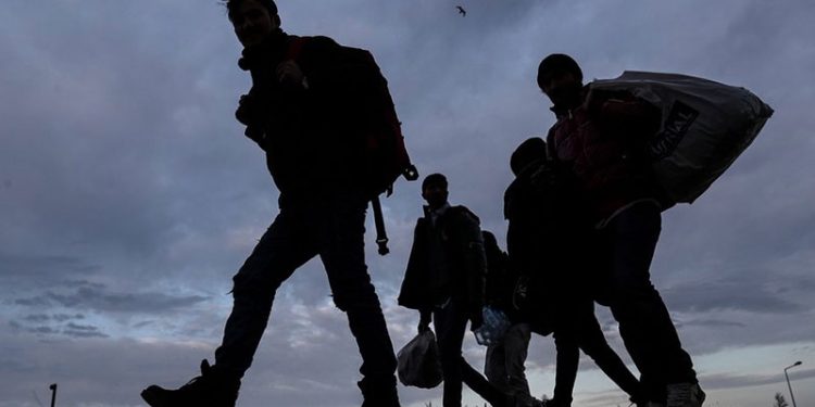 Ağrı'dan son üç yılda yaklaşık 30 bin kişi Avrupa, ABD ve Kanada'ya göç etti