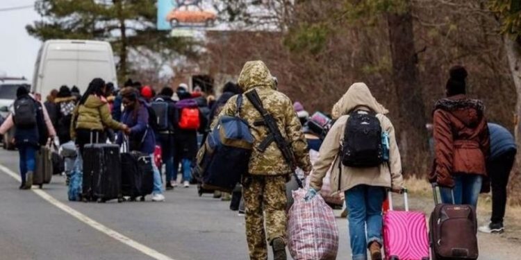 BM: Savaşın başından beri 5 milyon sivil Ukrayna'dan ayrıldı