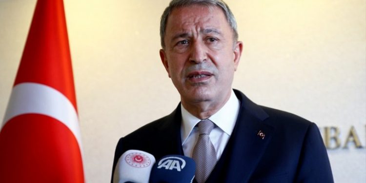 Bakan Akar Mariupol'deki sivillerin tahliyesi hakkında konuştu