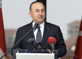 Bakan Çavuşoğlu: Endonezya ile 10 milyar dolarlık ticaret hedefi için çalışmaya devam edeceğiz