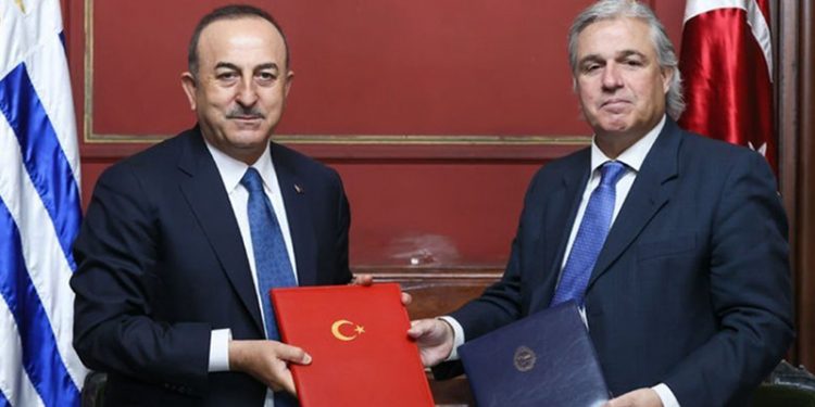 Bakan Çavuşoğlu, Uruguaylı mevkidaşı Bustillo ile ortak basın toplantısında konuştu