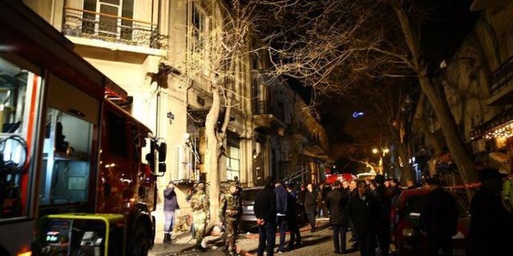Bakü'de patlama: 1 ölü, 30'dan fazla yaralı
