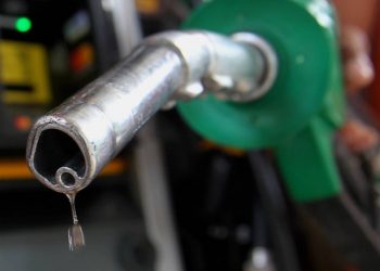 Bayram öncesi benzine zam geliyor