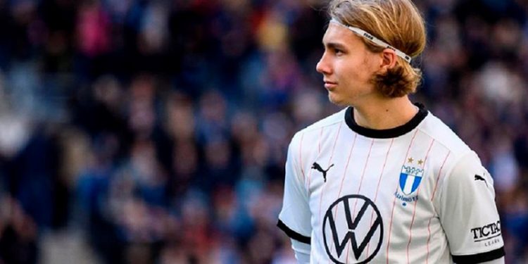 Beşiktaş'a İsveç'ten genç yetenek