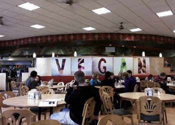 Bir üniversiteden daha vegan menü kararı: 'Öğrenci odaklı yönetim'
