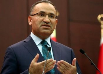 Bozdağ, cezaevlerinde işkence iddialarını, cezaevi yönetimlerine soracak!