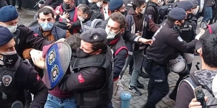 'Boğaziçi eylemleri' davasında ilk duruşma başladı