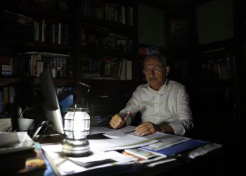 CHP, elektriği kesilen haneleri tek tek ziyaret etmeye hazırlanıyor