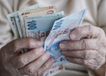 CHP kanun teklifi verdi: Bayram ikramiyesi asgari ücret düzeyine çekilsin
