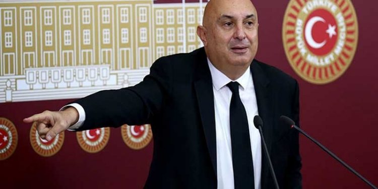 CHP'den 'troll' açıklaması: Meclis Başkanı itirafta bulunuyor; demek ki AKP'de bir troll ağı varmış