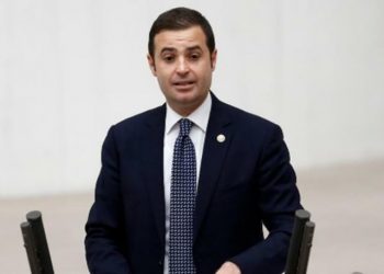 CHP'li Akın'dan bayram çağrısı: Otobüs bileti ücretindeki KDV oranı indirilsin