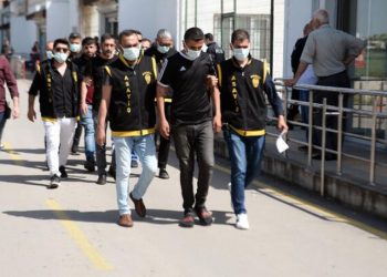 CHP'li belediye başkanına yumurtalı saldırı düzenleyenler gözaltına alındı