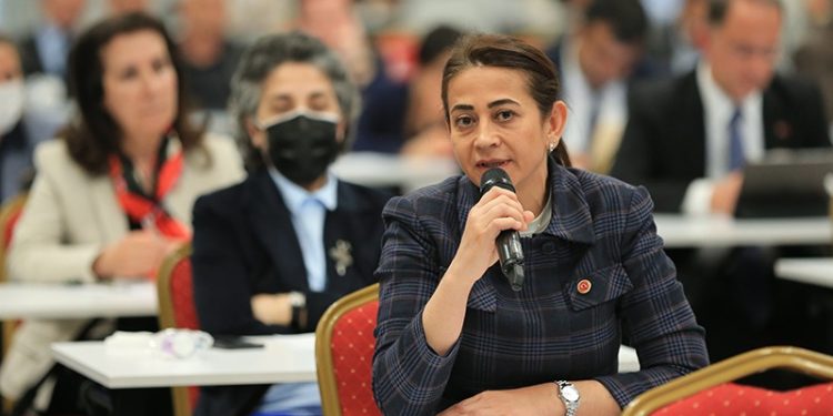 CHP'li İBB Meclis Üyesi Gülsüm Polat: ‘TÜGVA, AKP Genel Merkezi'nin arka bahçesidir’