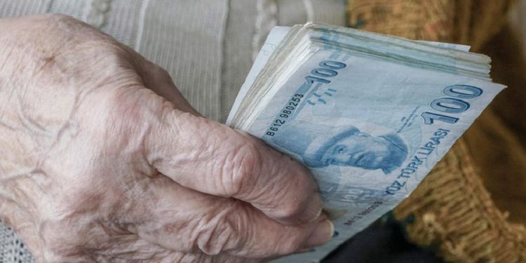 CHP’den emeklileri sevindirecek bayram ikramiyesi teklifi