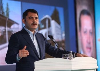 CHP’li Taşçıer’den Bakan Kurum’a: Milyonların gözünün önünde alenen yalan söylüyor