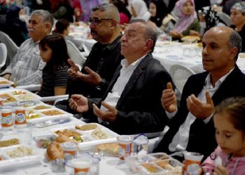 CHP’li belediye başkanı iftarda saldırıya uğradı