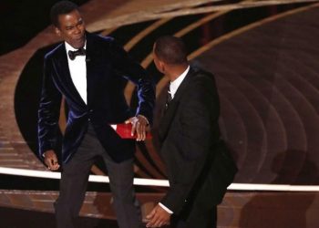 Chris Rock'a tokat atan Will Smith, Akademi'den istifa etti