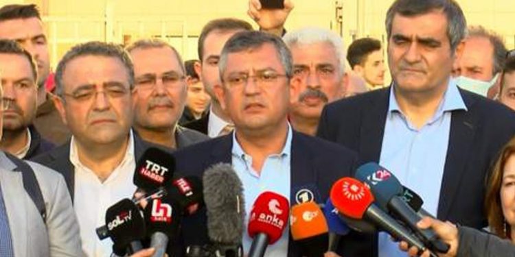 Cumhurbaşkanı Erdoğan, CHP'li Özel'e 250 bin liralık manevi tazminat davası açtı