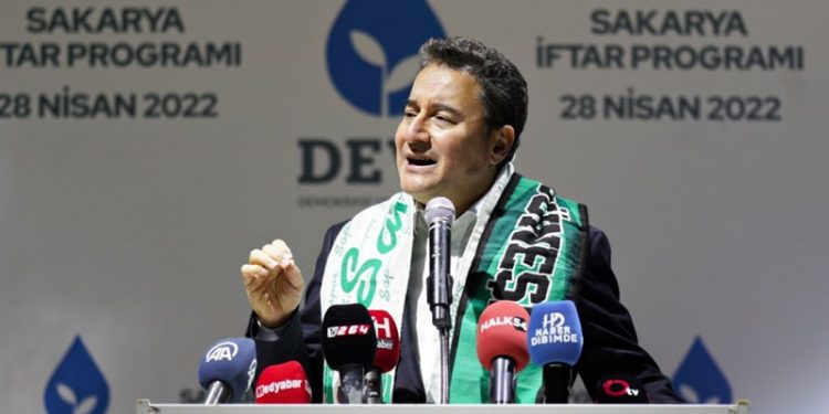 DEVA Partisi lideri Babacan: Mührü damlaya basalım, barajları yıkıp geçelim