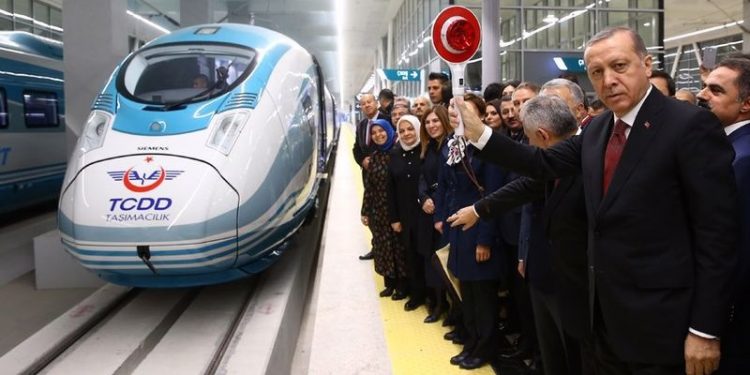 Demiryollarında küçülen 2023 planı da tutmayınca 30 yıl ertelendi